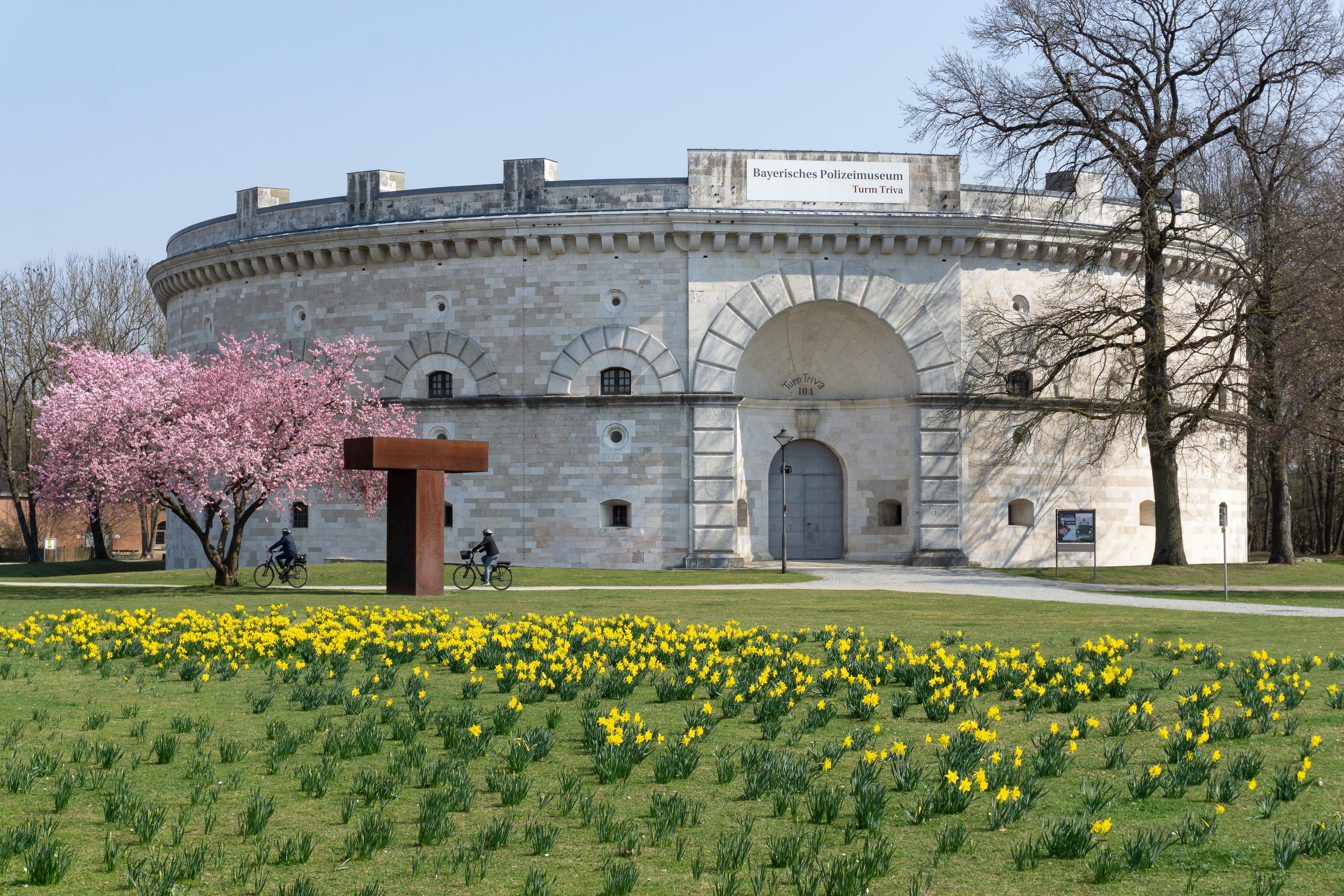 Image for Content Block with title: Turm Triva mit Bayerischem Polizeimuseum